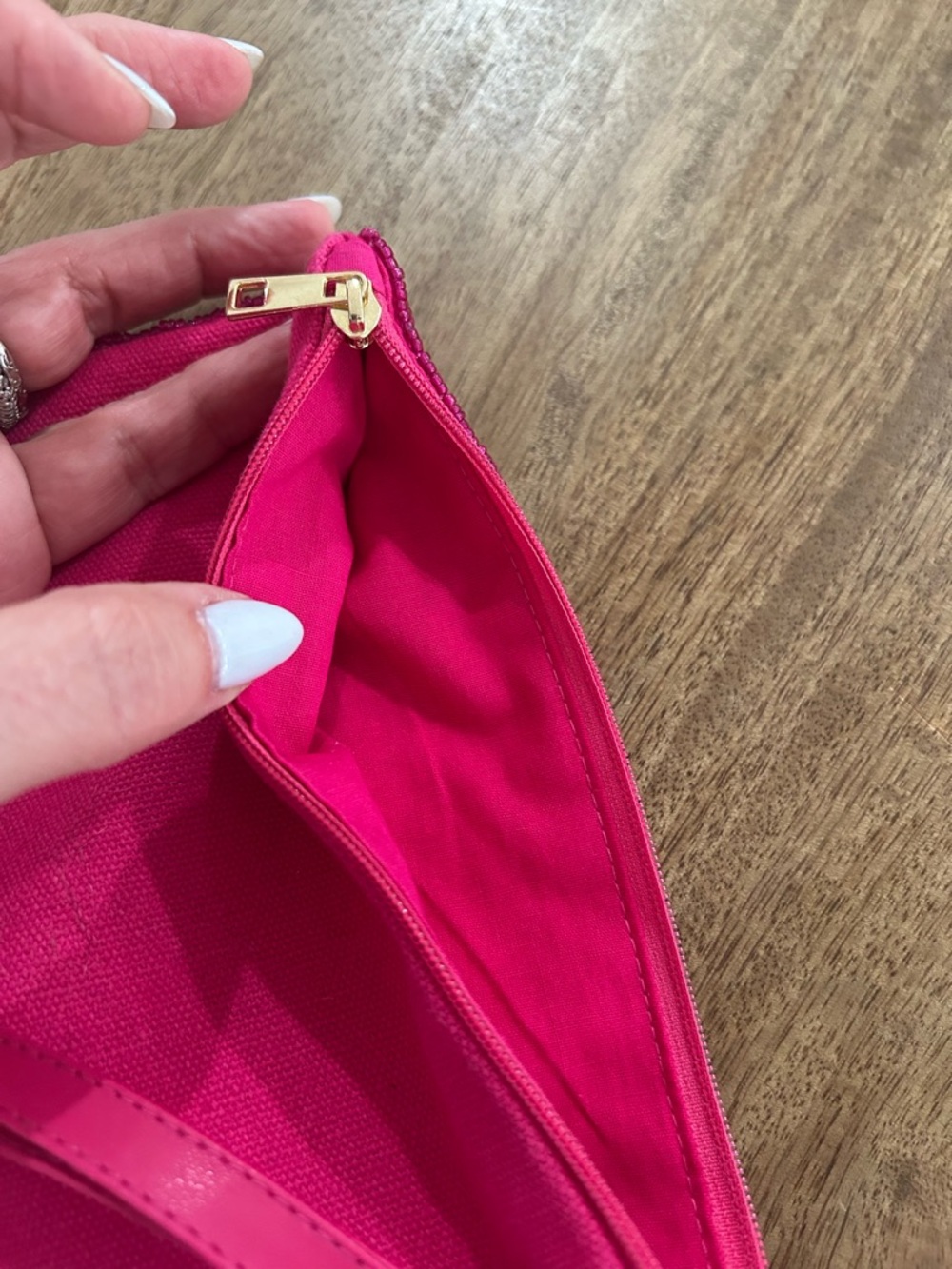 Pink Beaded 'Let's Go Girls' Wristlet Clutch - Picture 3 of 7